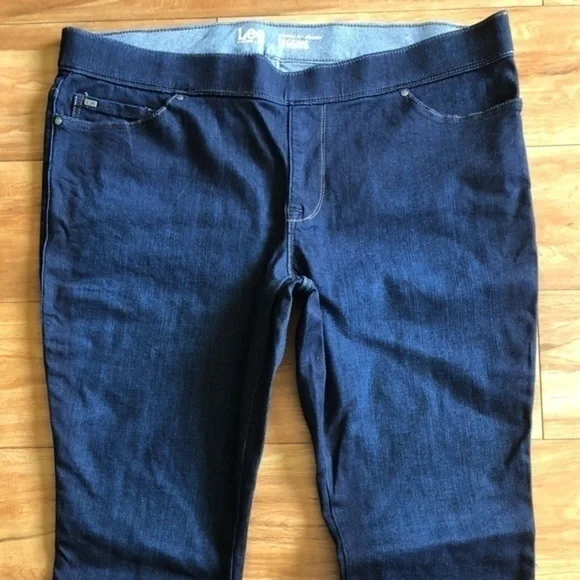 New Women’s Lee Leggings Modern Fit sz 16 Petite